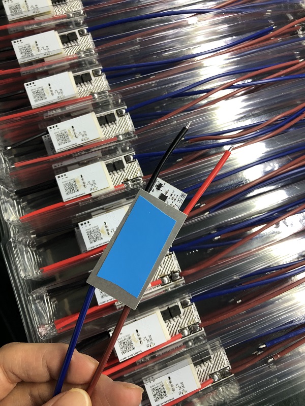 1761296765173119.jpg 内置ai物联网灯带控制器 IOT.jpg